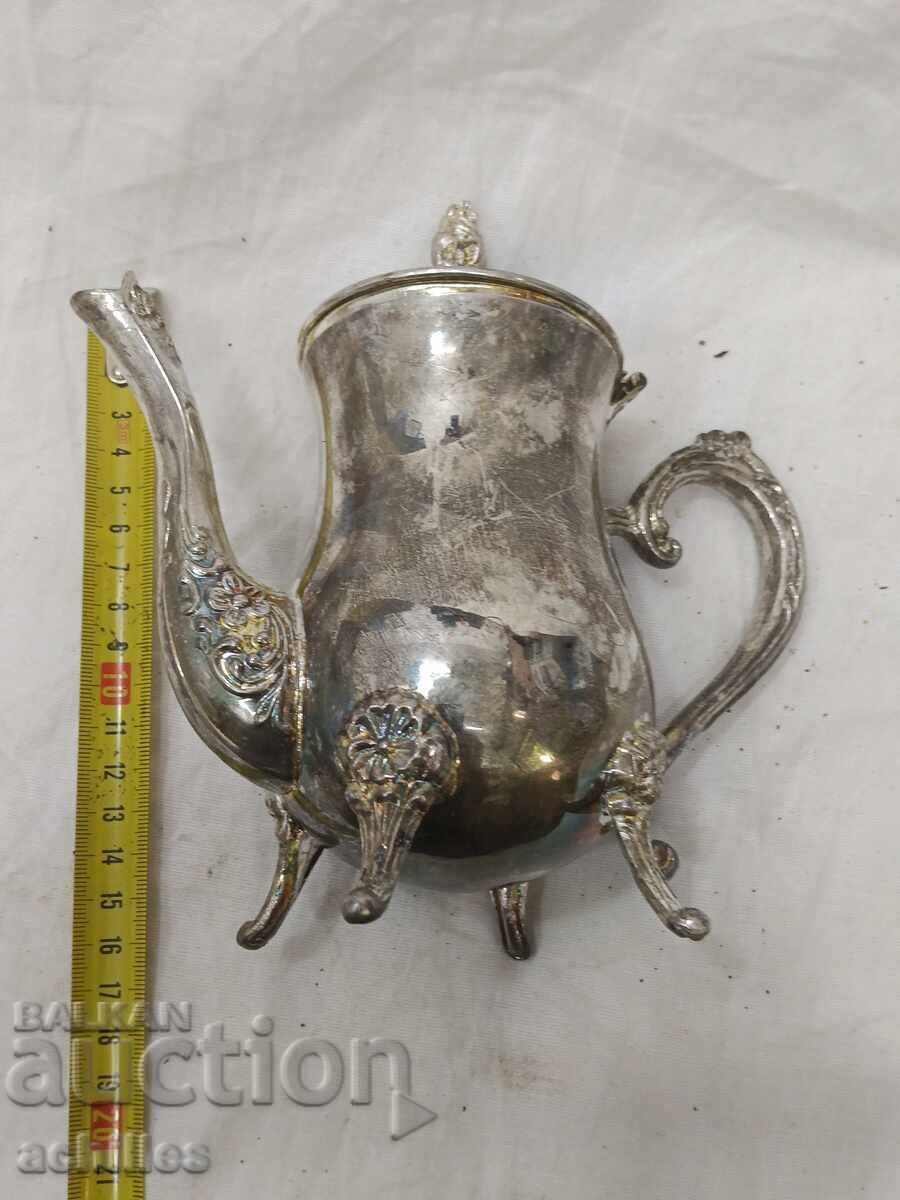 Доставка на ПОСРЕБРЕН чайник Доставка на ПОСРЕБРЕН чайник