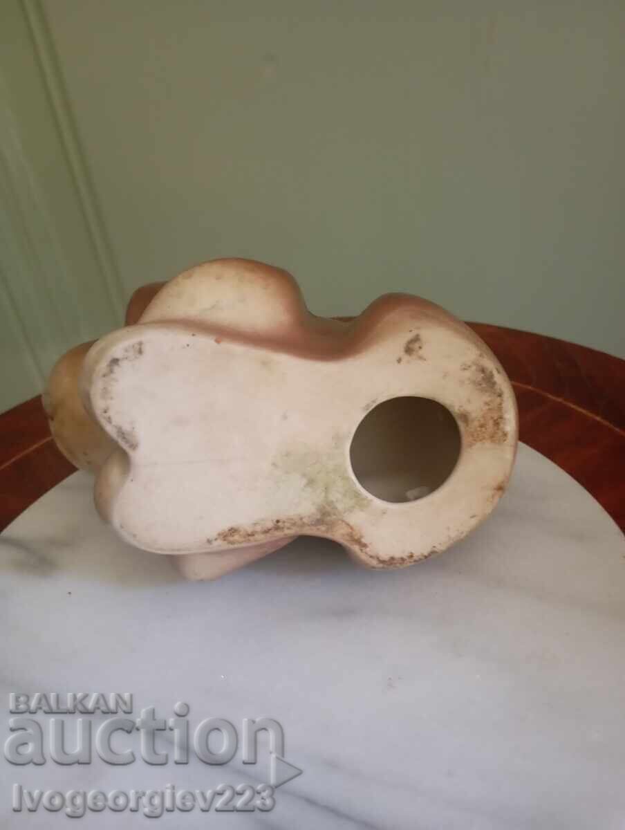 Delivery of Porcelain figurine dog
