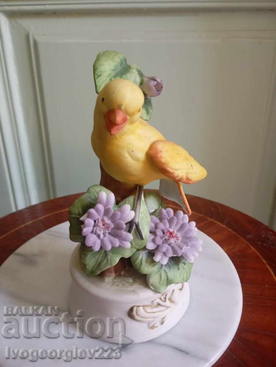 Porcelain figurine with price € 13.00 | 25.43 BGN