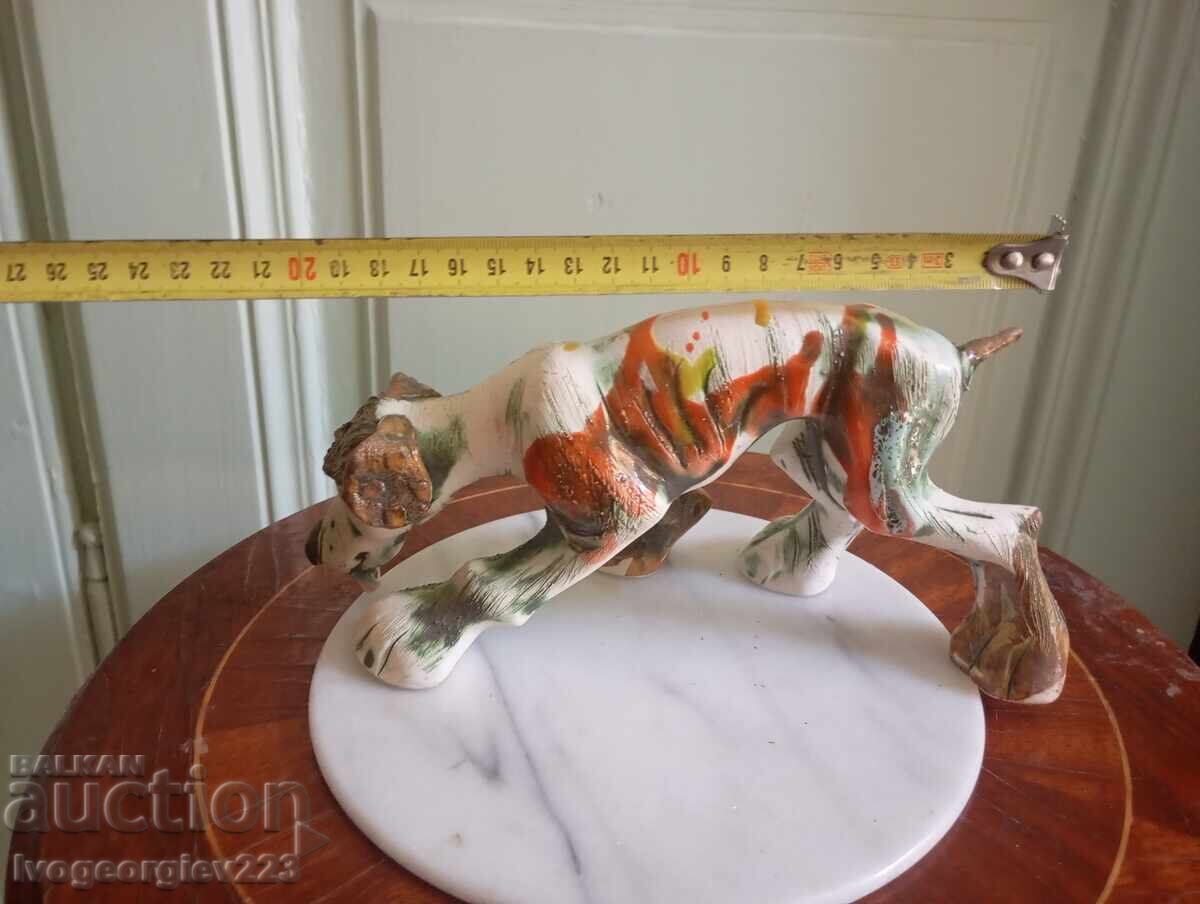 Auction  Porcelain figurine dog