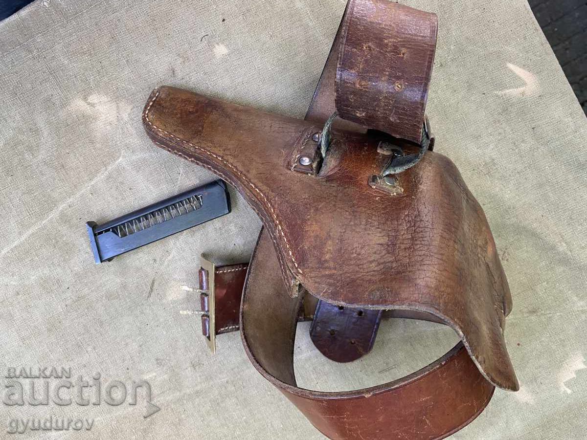 Holster in lot - 5 Holster in lot - 5