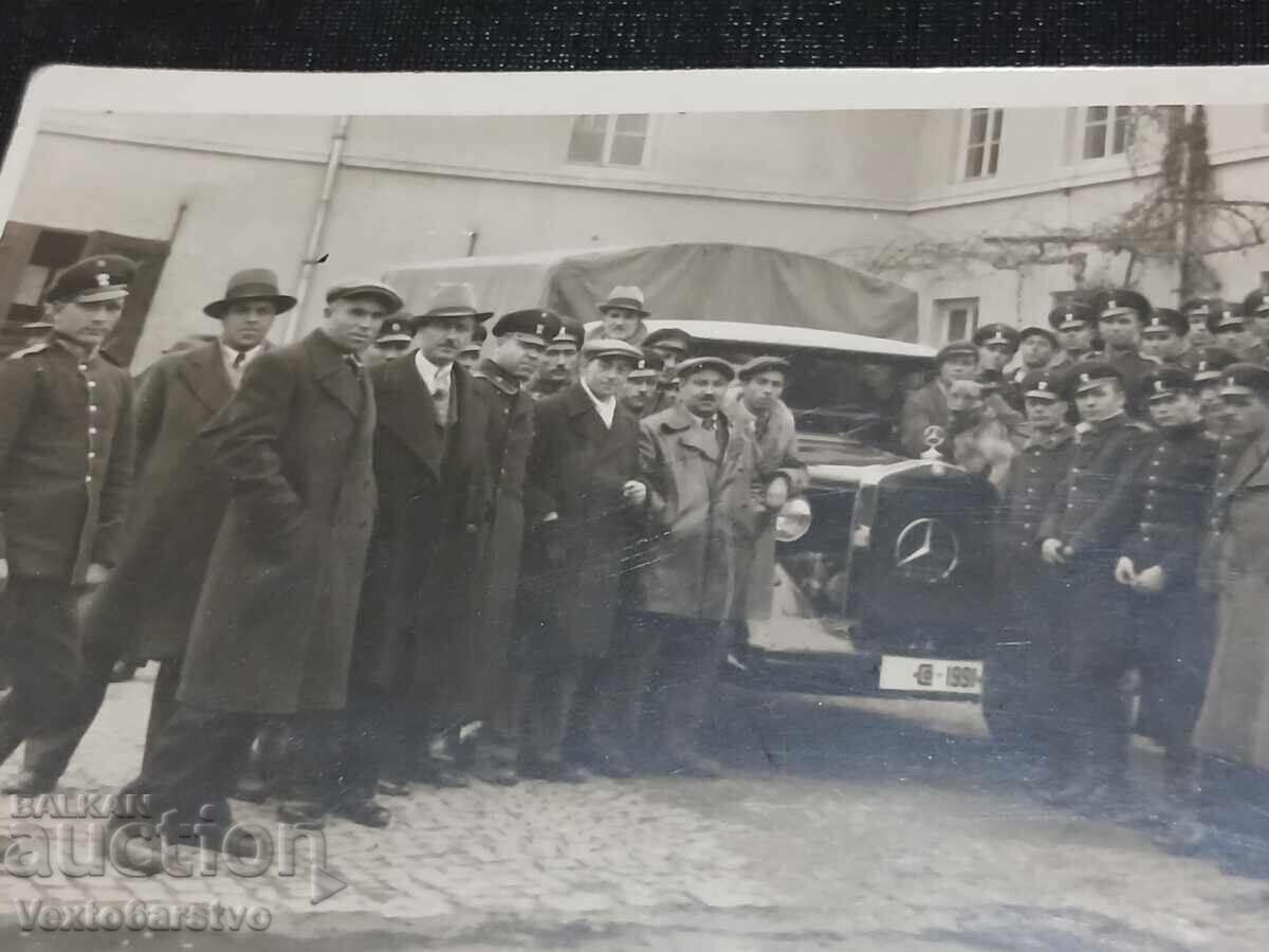 Фотография-Стара снимка-ПОЖАРНА-ПОЖАРНИКАРИ с цена € 9.00 | 17.60 лв.