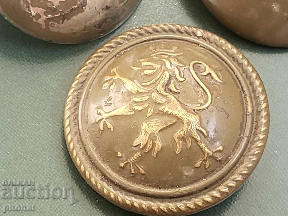 Delivery of Lot of military buttons Kingdom of Bulgaria Delivery of Lot of military buttons Kingdom of Bulgaria