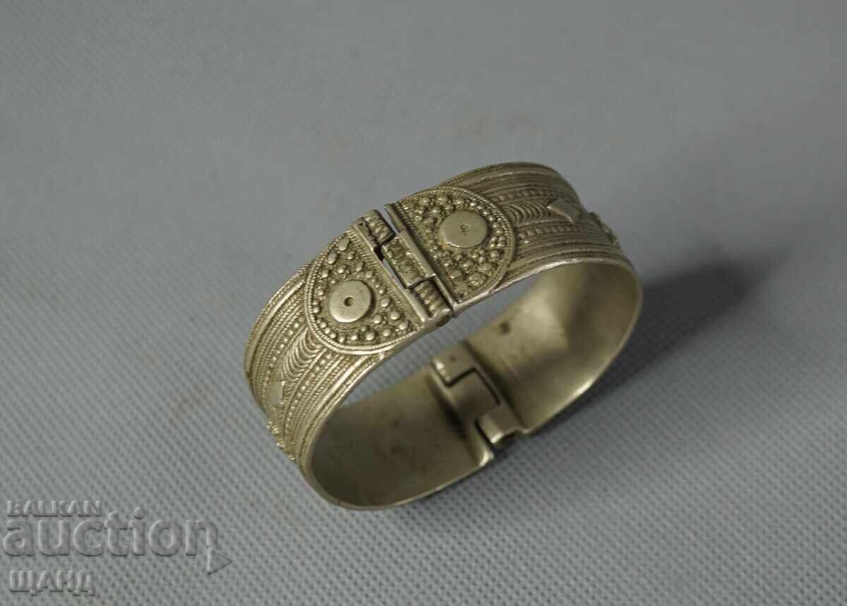 Revival period bracelet, ornament, folk costume jewelry