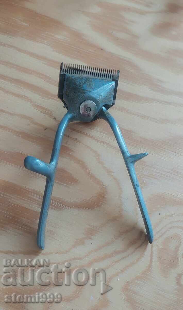 Mașină de tuns vintage manuală germană