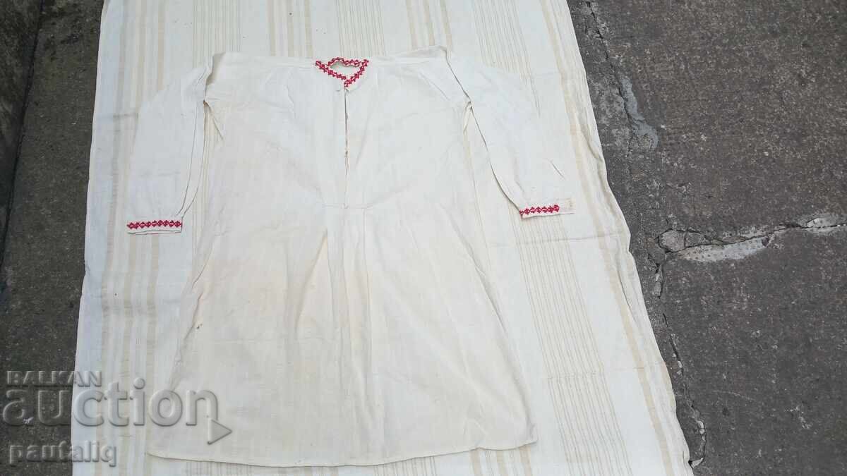 Men's shirt with Kenar embroidery with price € 35.00 | 68.45 BGN