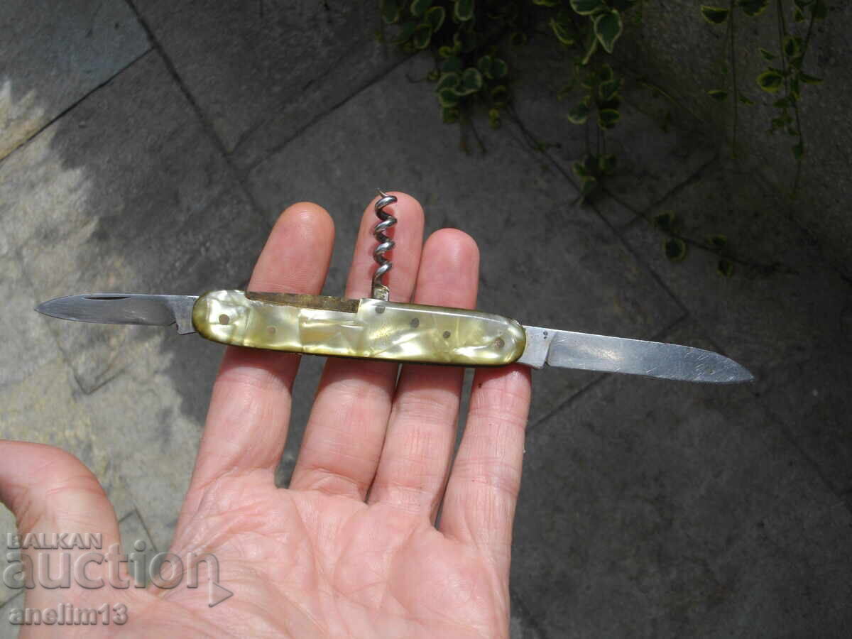 Auction  COLLECTOR'S POCKET KNIFE BUKOVES