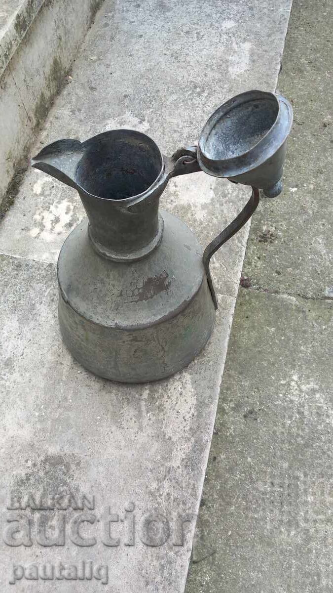 Auction  Copper vessel ibrik gyum