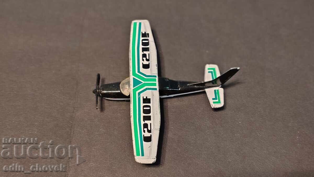 Matchbox Macau SB26 Cessna 210.G 1974 with price € 2.48 | 4.85 BGN