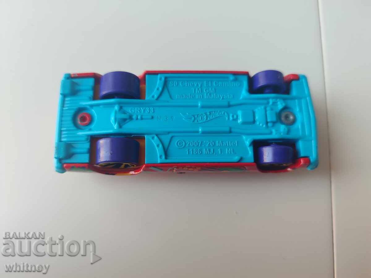 Auction  Hot Wheels 9