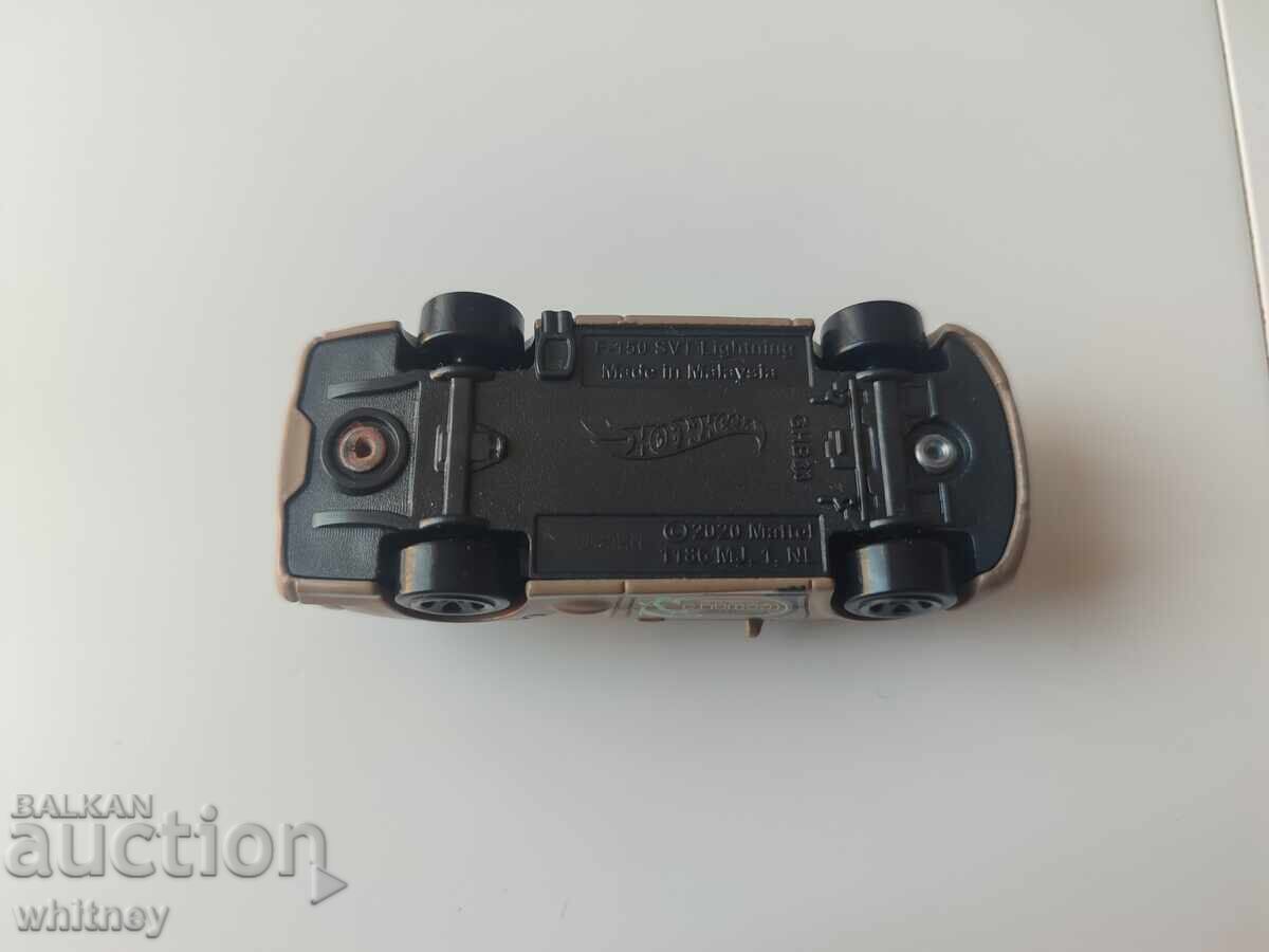 Auction  Hot Wheels 11