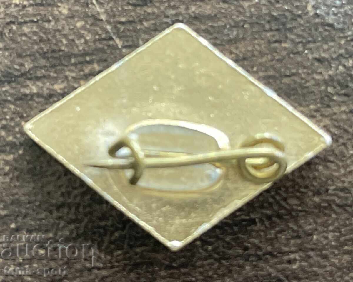 2467 България знак футболен клуб Волов Шумен с цена € 5.00 | 9.78 лв. 2467 България знак футболен клуб Волов Шумен с цена € 5.00 | 9.78 лв.