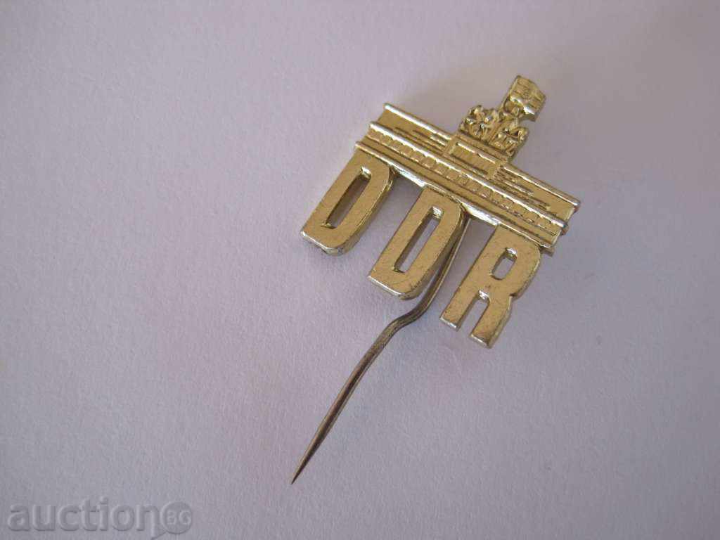 Licitație Insigna - DDR