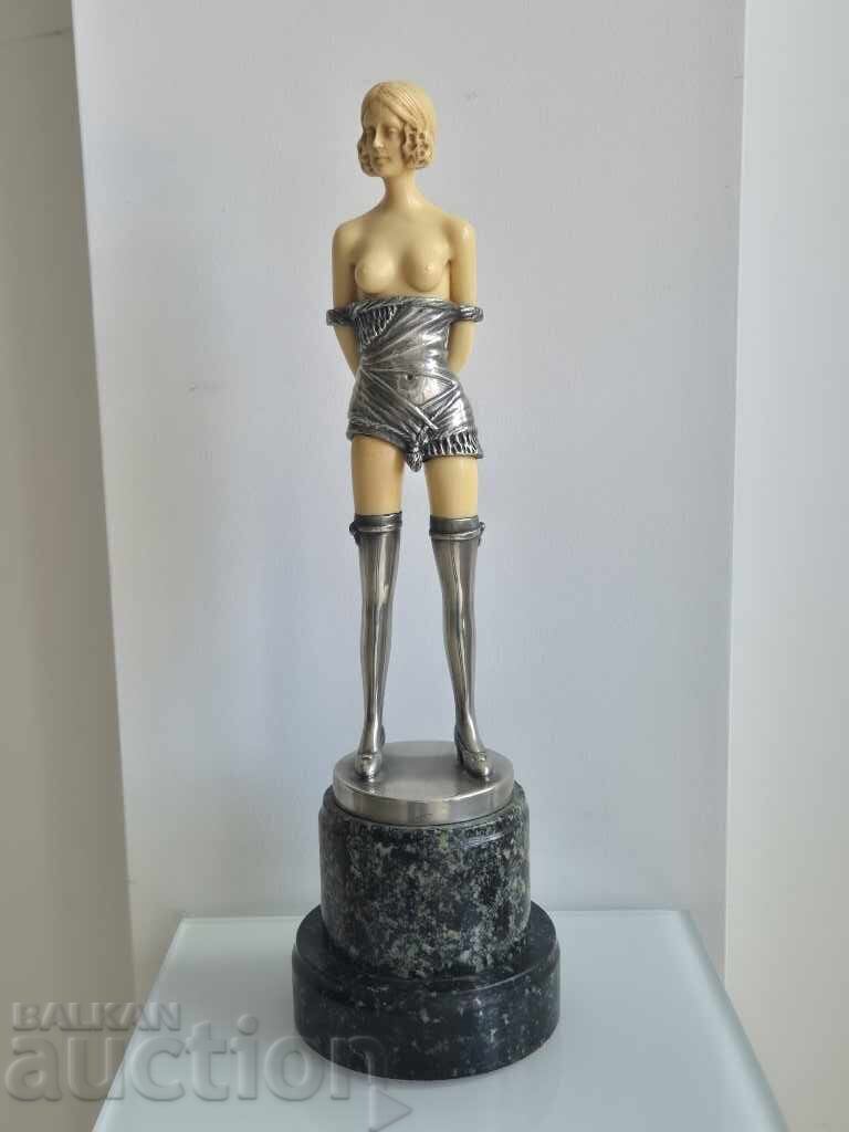 Bruno Zach 1891–1935 Το μαστίγιο ιππασίας γλυπτό ART DECO Wien με τιμή € 250.00 | 488.96 BGN
