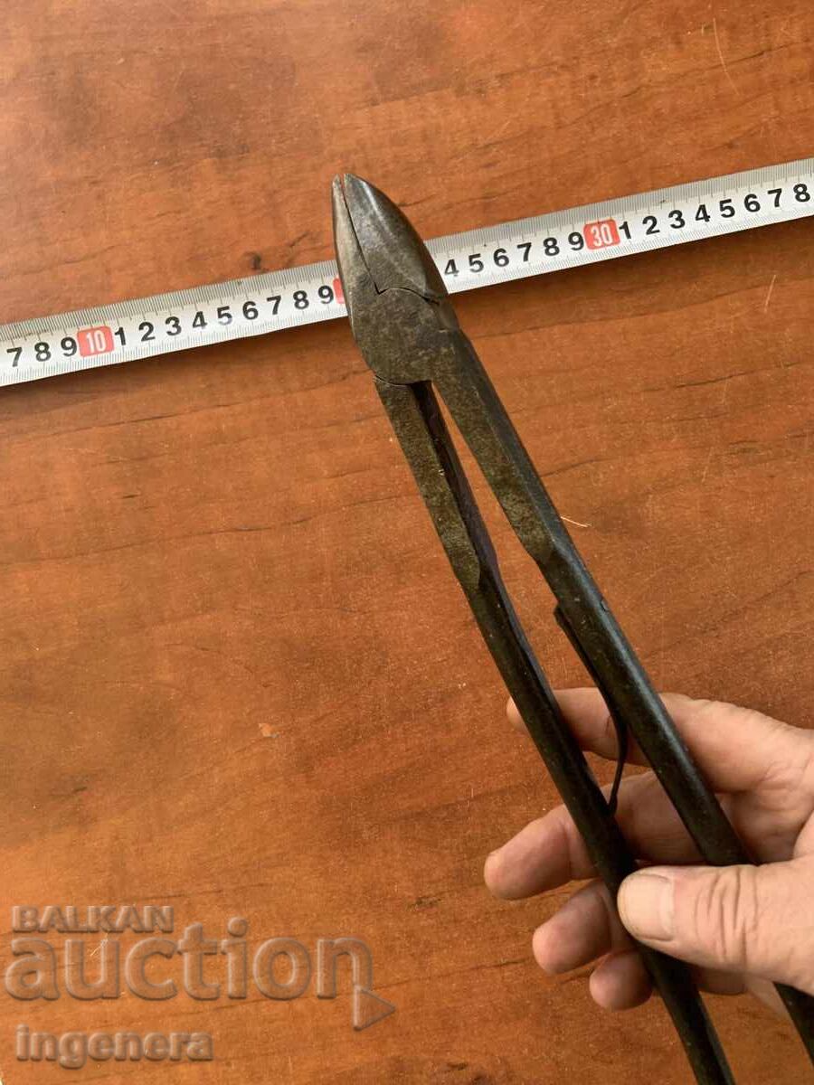 FOARFECĂ PENTRU TABLĂ CLEȘTE UNEALTĂ - 6 FOARFECĂ PENTRU TABLĂ CLEȘTE UNEALTĂ - 6
