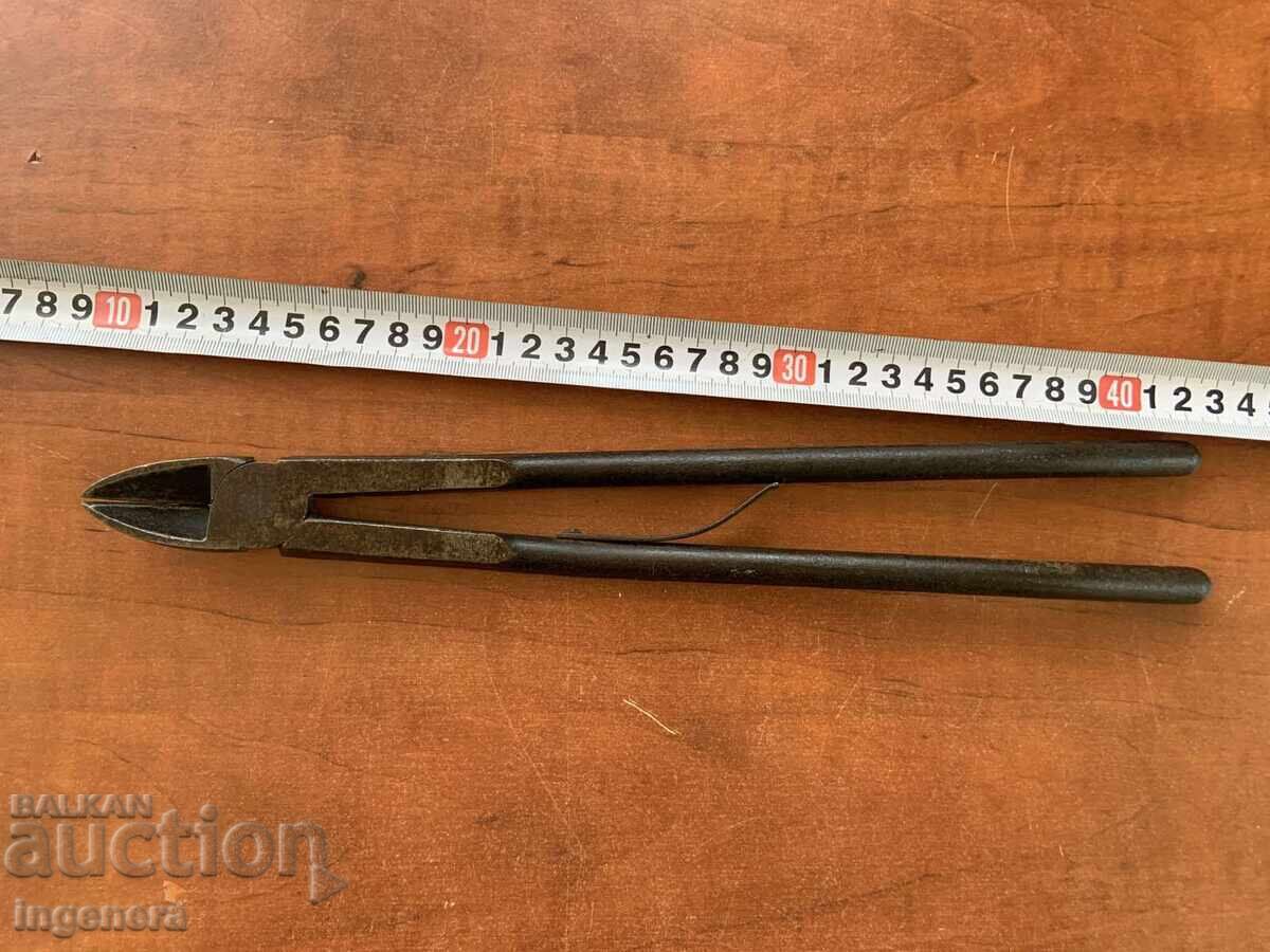 FOARFECĂ PENTRU TABLĂ CLEȘTE UNEALTĂ FOARFECĂ PENTRU TABLĂ CLEȘTE UNEALTĂ