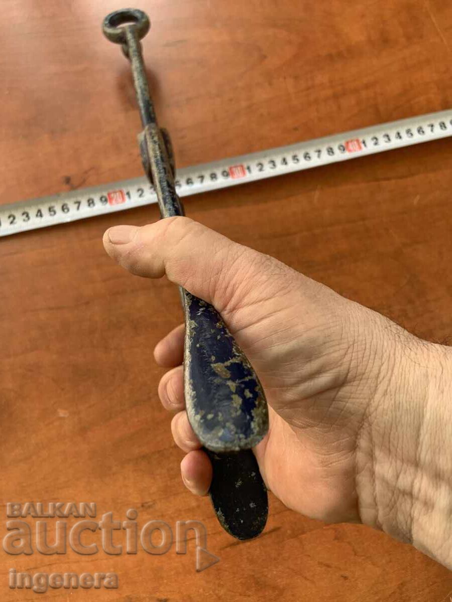 ИНСТРУМЕНТ СТАРИНЕН НА ОБУЩАРЯ ЗА РАЗТЯГАНЕ НА КОЖА - 6