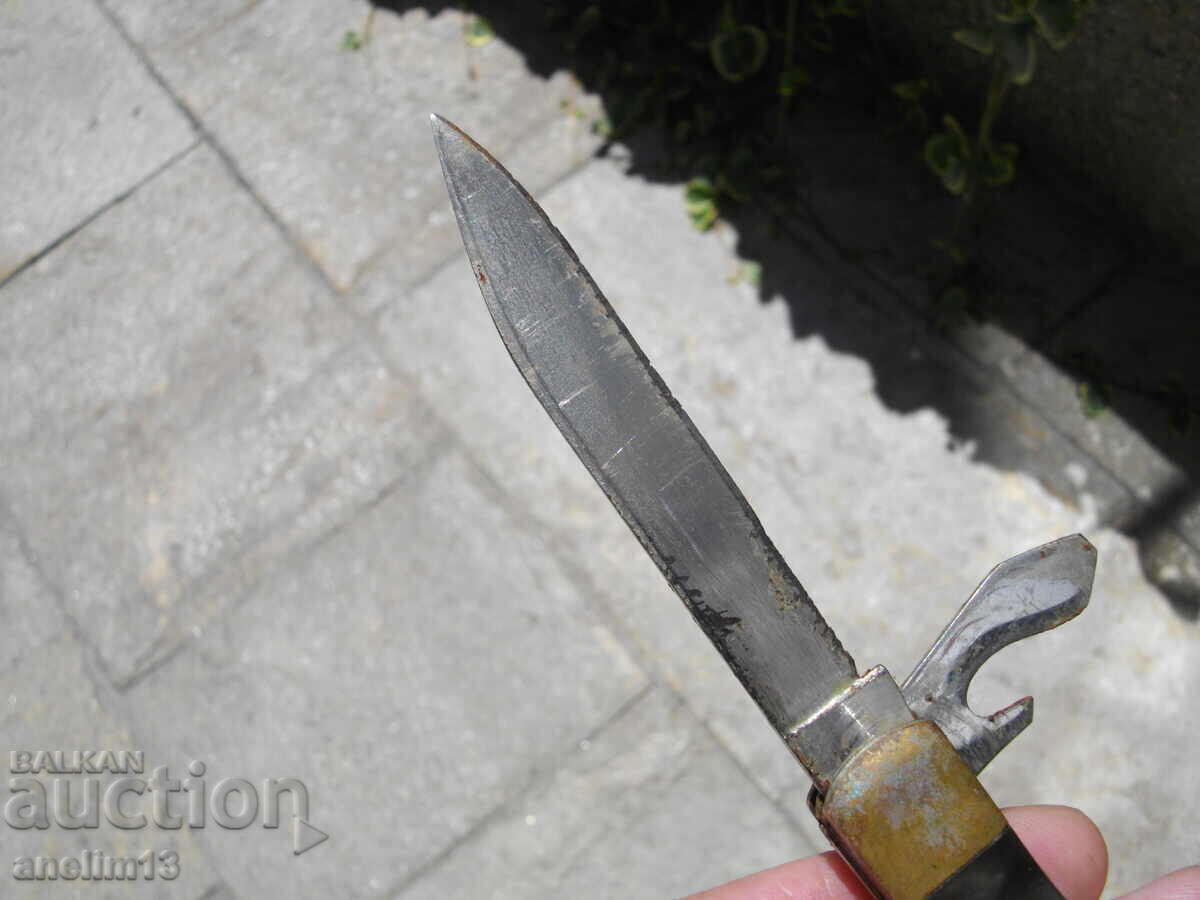 Collector's Old Pocket Knife - 5