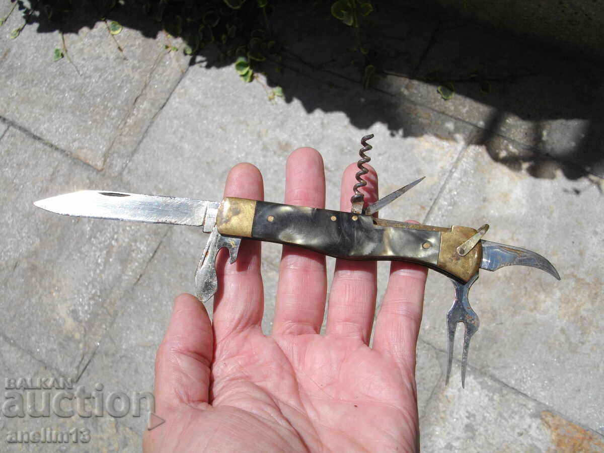 Collector's Old Pocket Knife