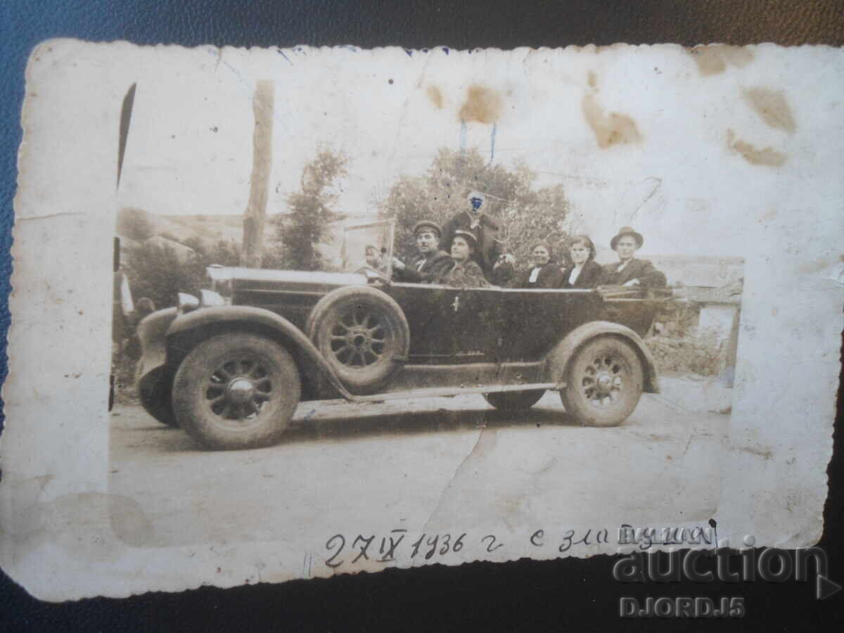 Old photograph, 27.IX.1936, village of Zlatusha