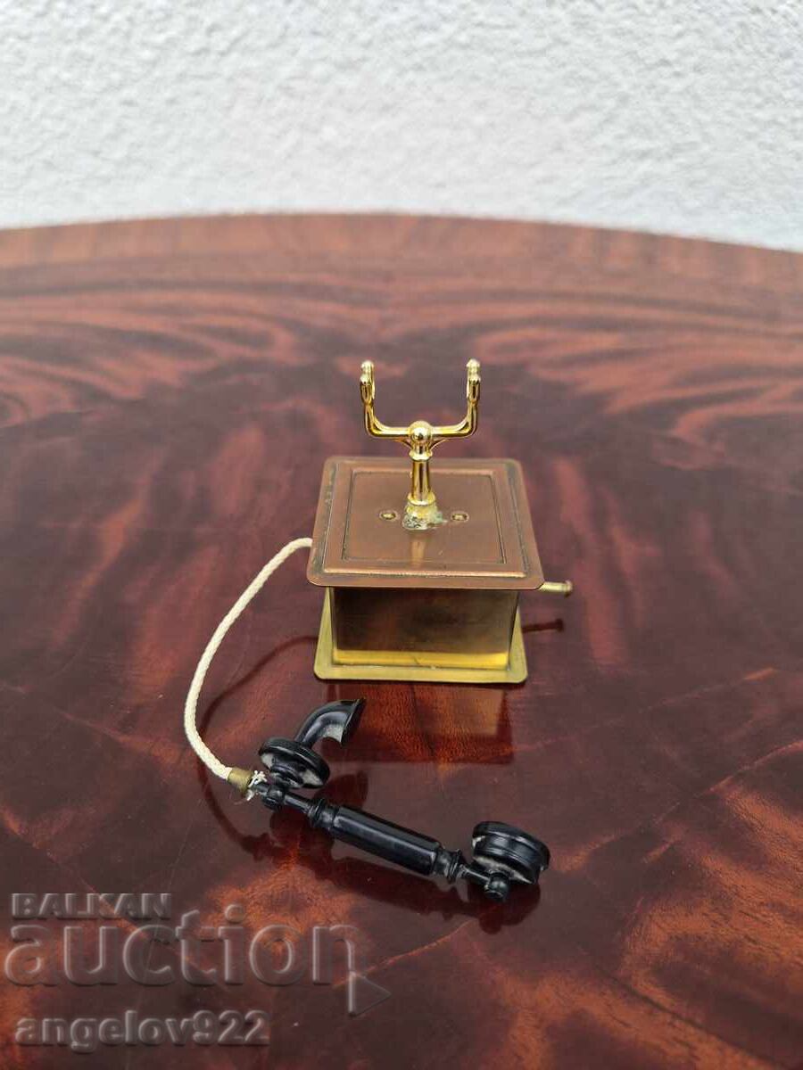 Telefon englezesc miniatural din metal!!! - 5 Telefon englezesc miniatural din metal!!! - 5