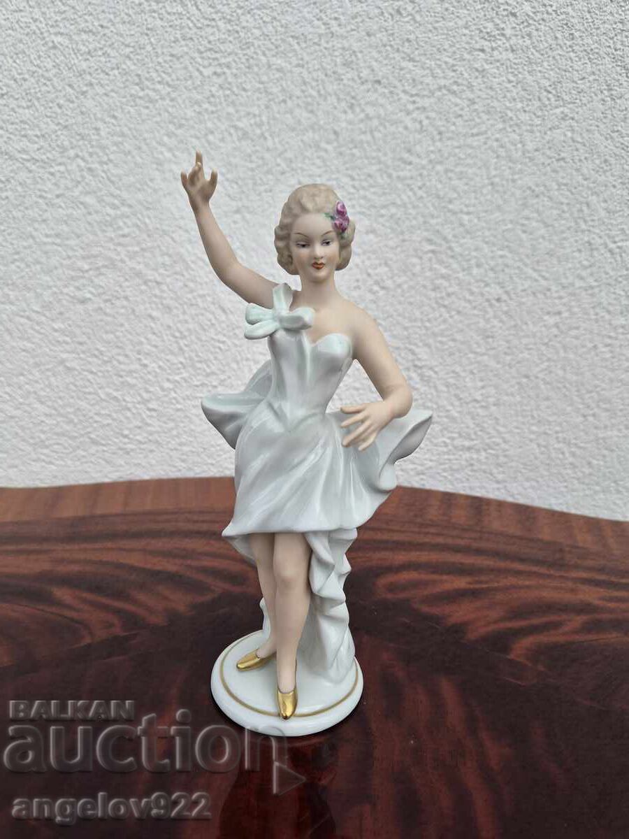 Wallendorf German porcelain figure figurine with price € 0.11 | 0.22 BGN