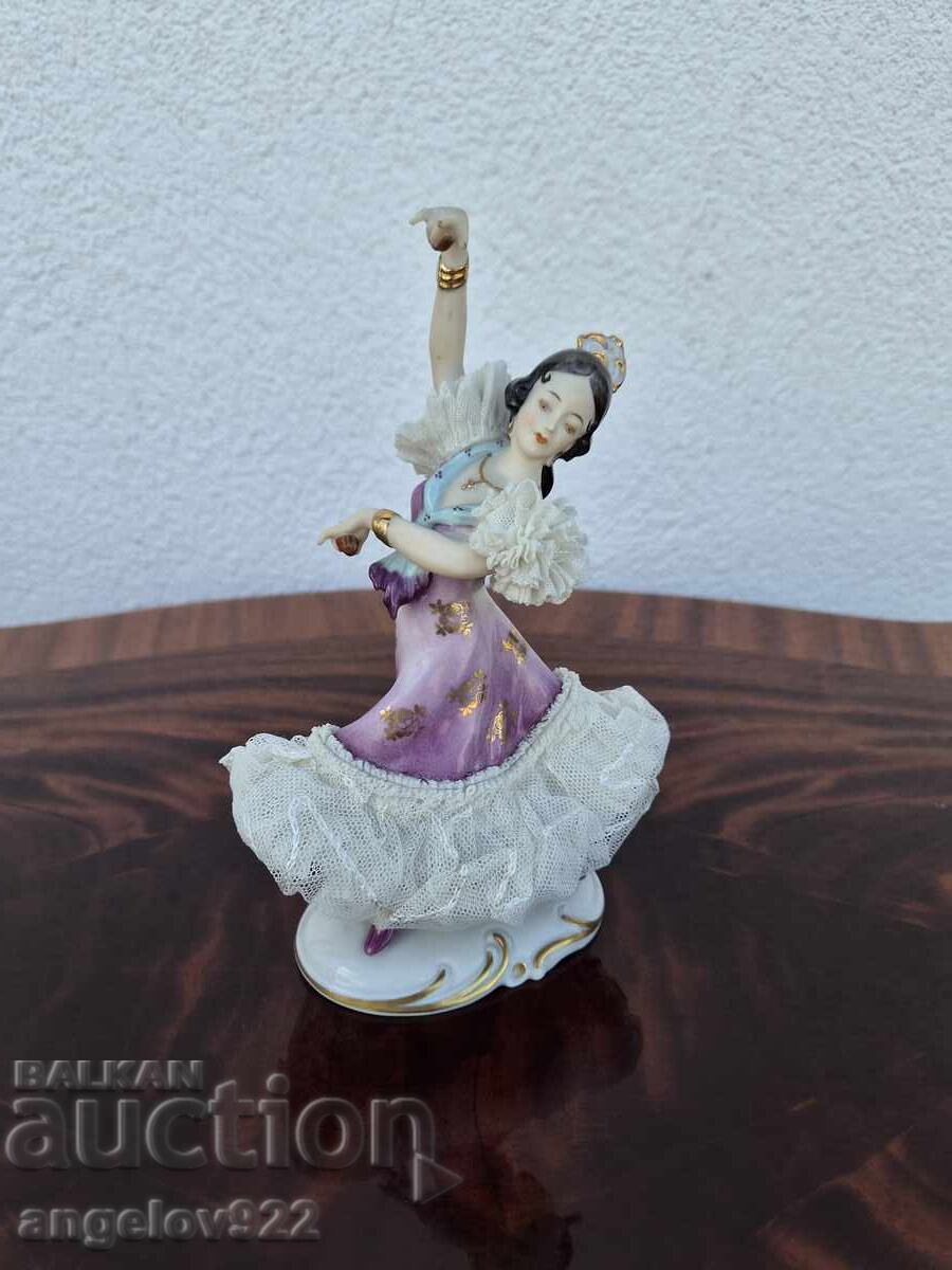 Figurină statuetă din porțelan german Alka Kunst Figurină statuetă din porțelan german Alka Kunst