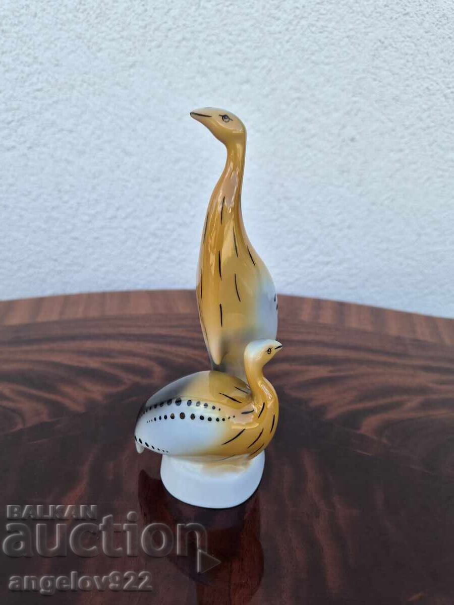 Hungarian porcelain figurine statue HOLLOHAZA with price € 0.01 | 0.02 BGN