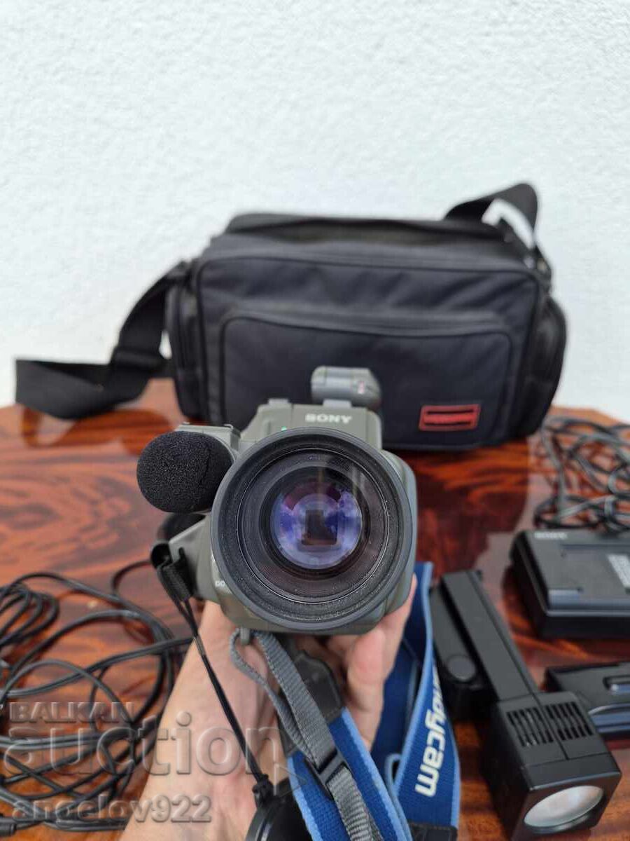 Cameră video Sony Handycam CCD-F350E - 5 Cameră video Sony Handycam CCD-F350E - 5