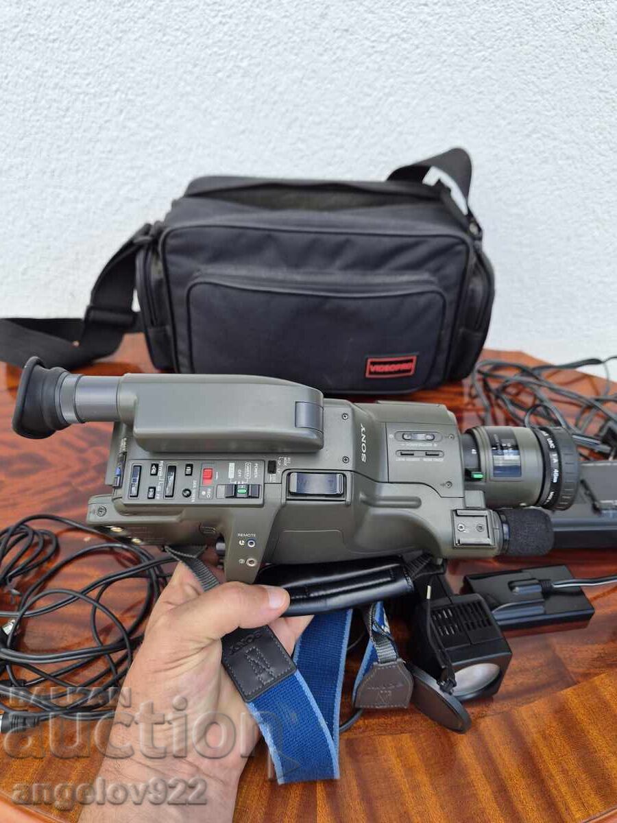 Cameră video Sony Handycam CCD-F350E - 6 Cameră video Sony Handycam CCD-F350E - 6