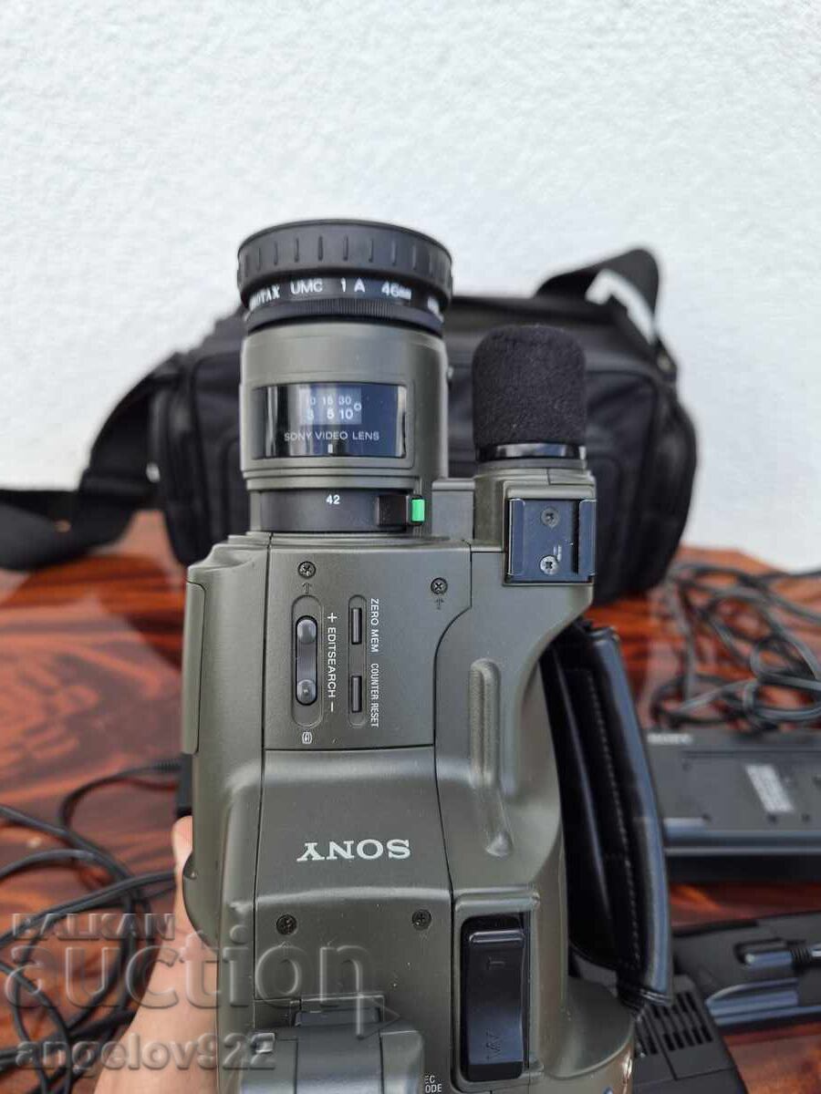 Cameră video Sony Handycam CCD-F350E - 7 Cameră video Sony Handycam CCD-F350E - 7
