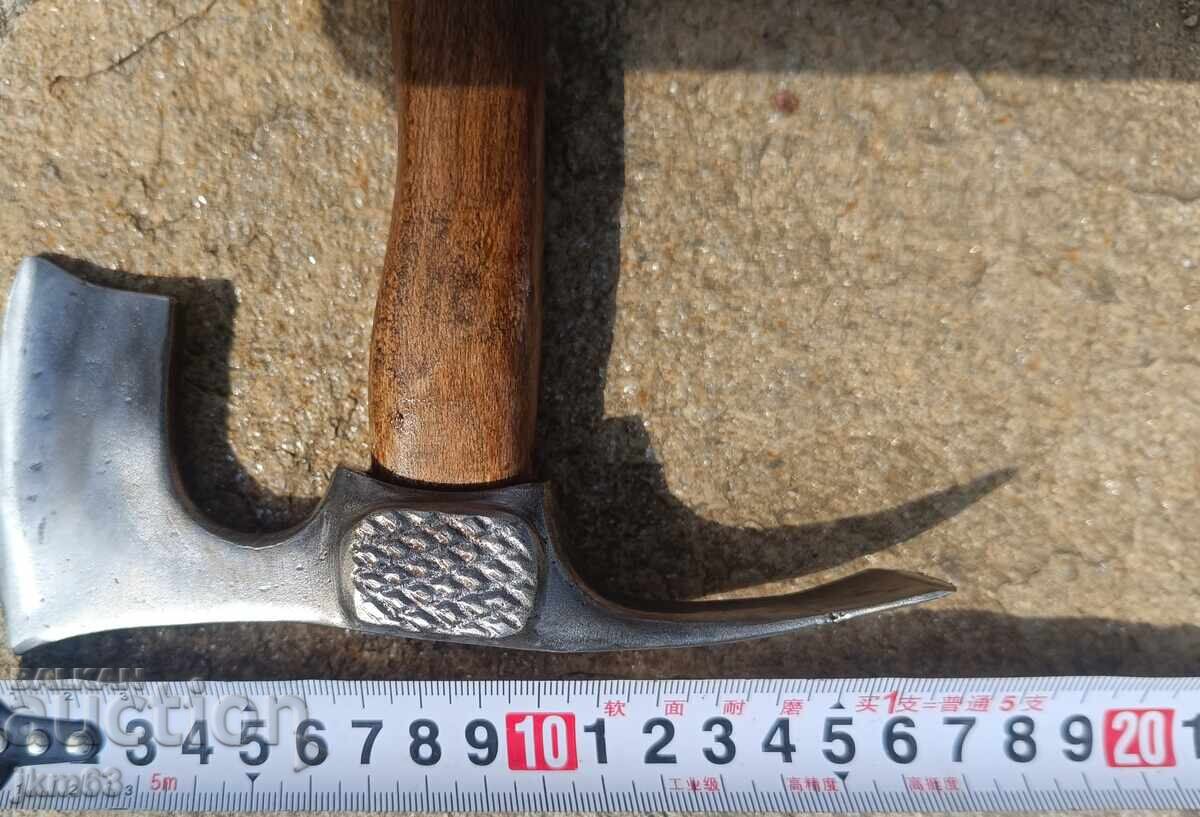 Auction "Edelweiss" type hatchet Auction "Edelweiss" type hatchet