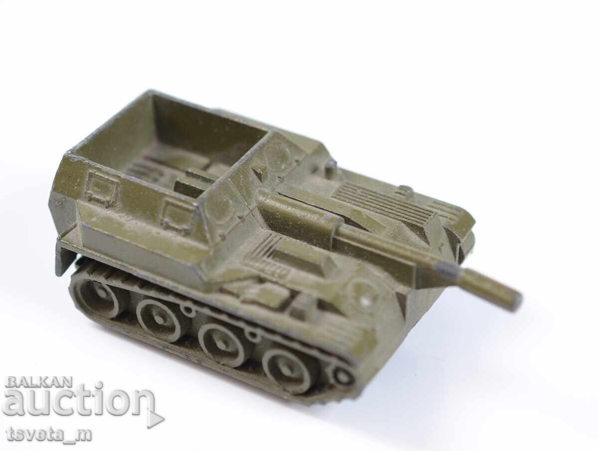 Vintage μεταλλικό παιχνίδι ASU-57 ΕΣΣΔ με τιμή € 5.00 | 9.78 BGN
