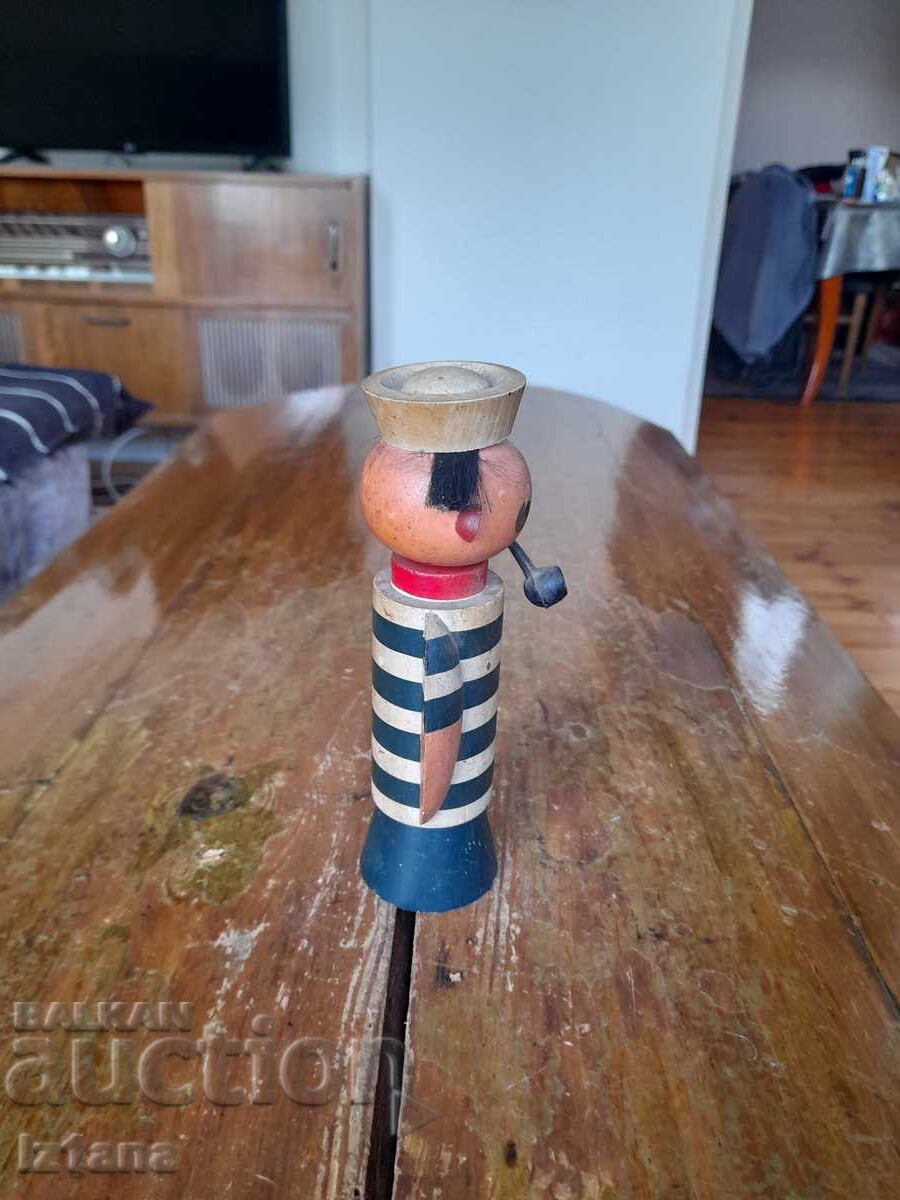 Old souvenir, sailor figurine, sailor with price € 16.00 | 31.29 BGN Old souvenir, sailor figurine, sailor with price € 16.00 | 31.29 BGN