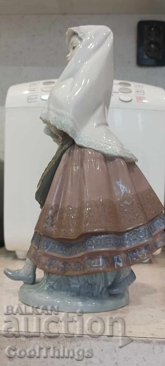 Доставка на LLADRO hand made in Spain