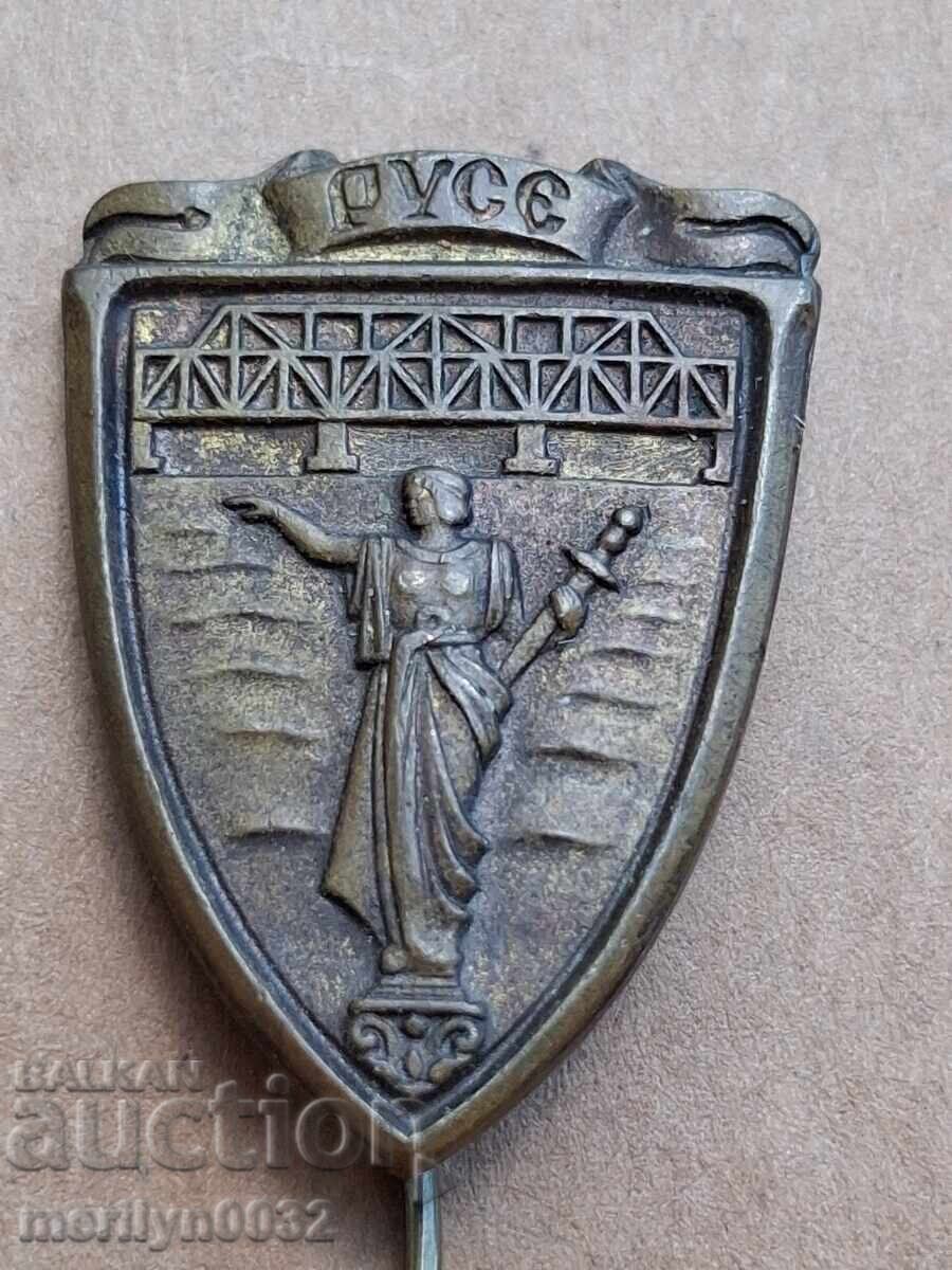 Ruse chest badge badge pin