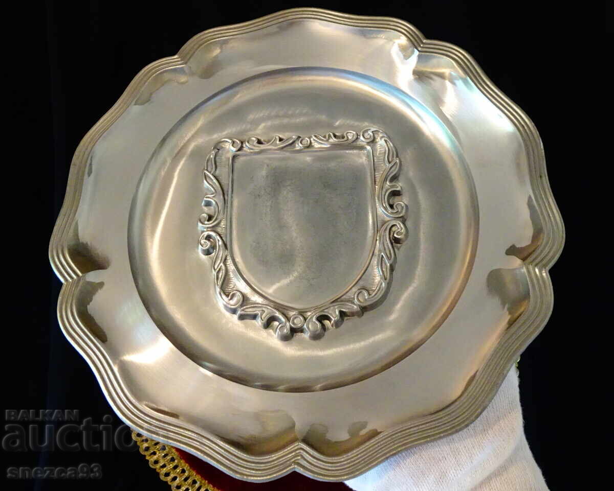Pewter plate, photo frame and engraving, tin wedding with price € 23.00 | 44.98 BGN