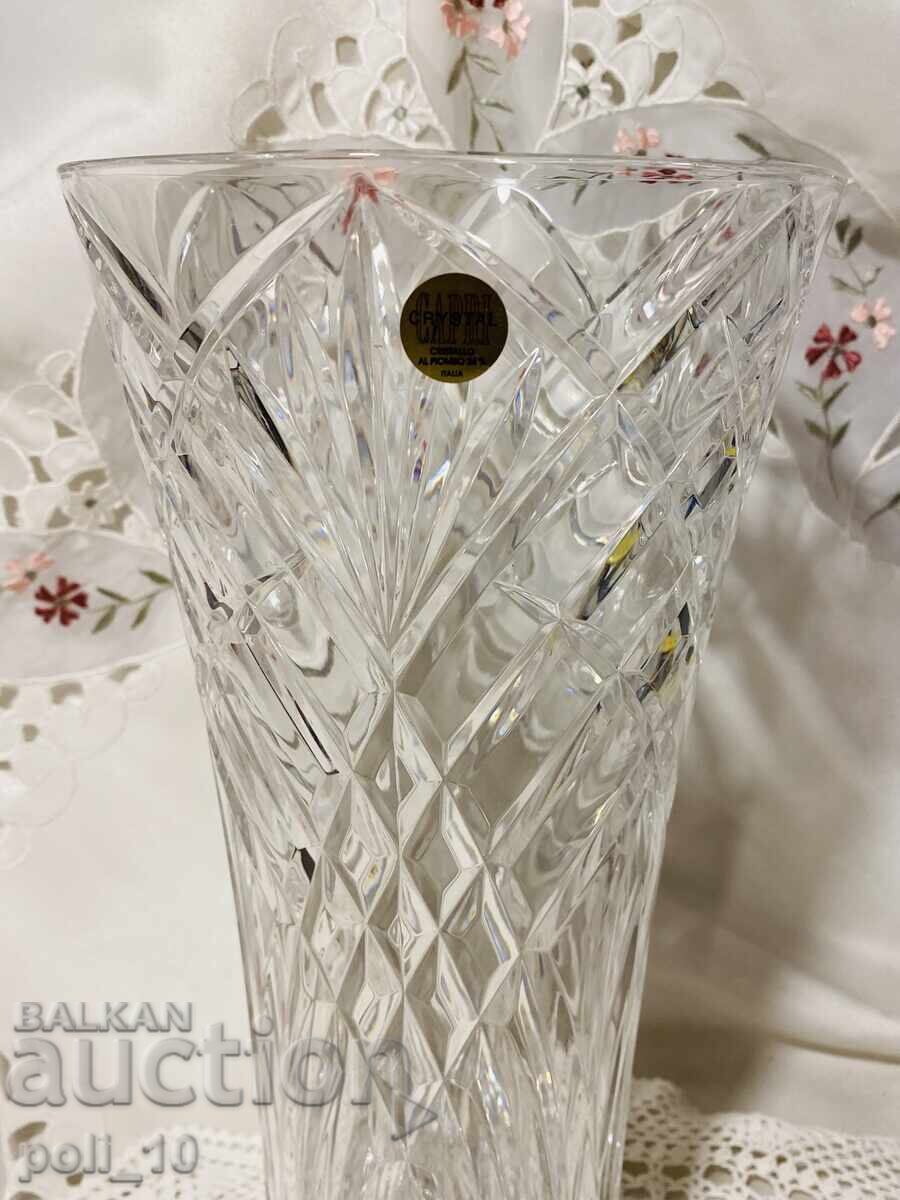 Livrarea Vaza de cristal