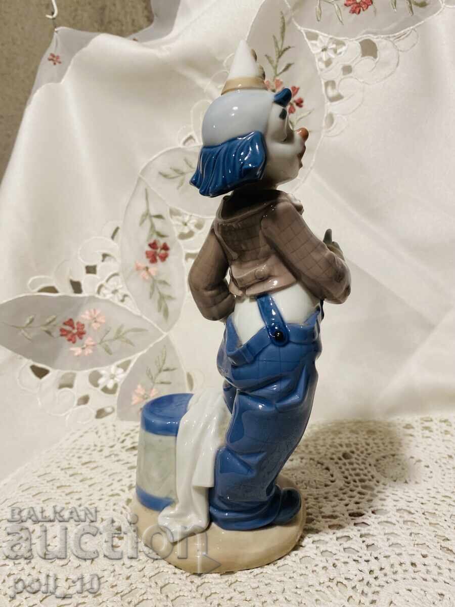 Licitație figurina de portelan