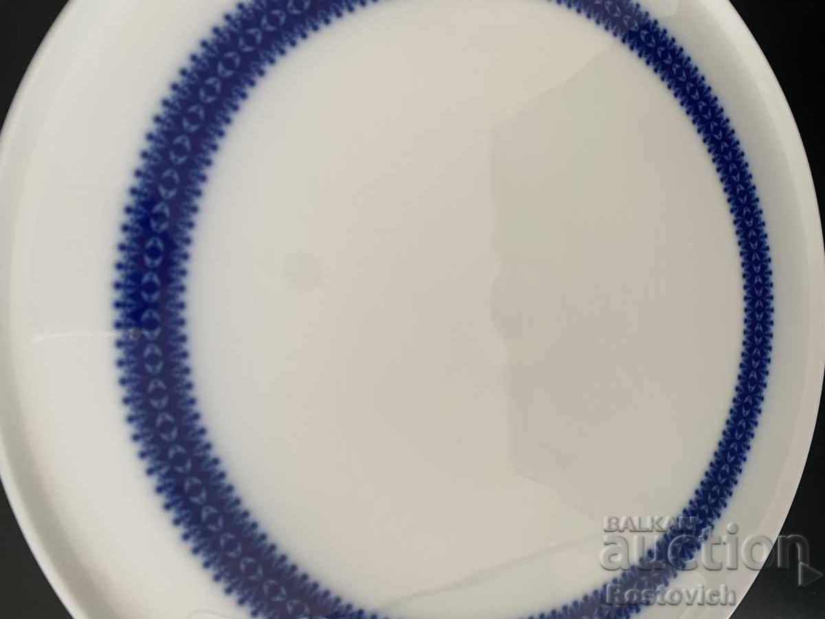 Auction  Large serving plate “Thomas”, Germany