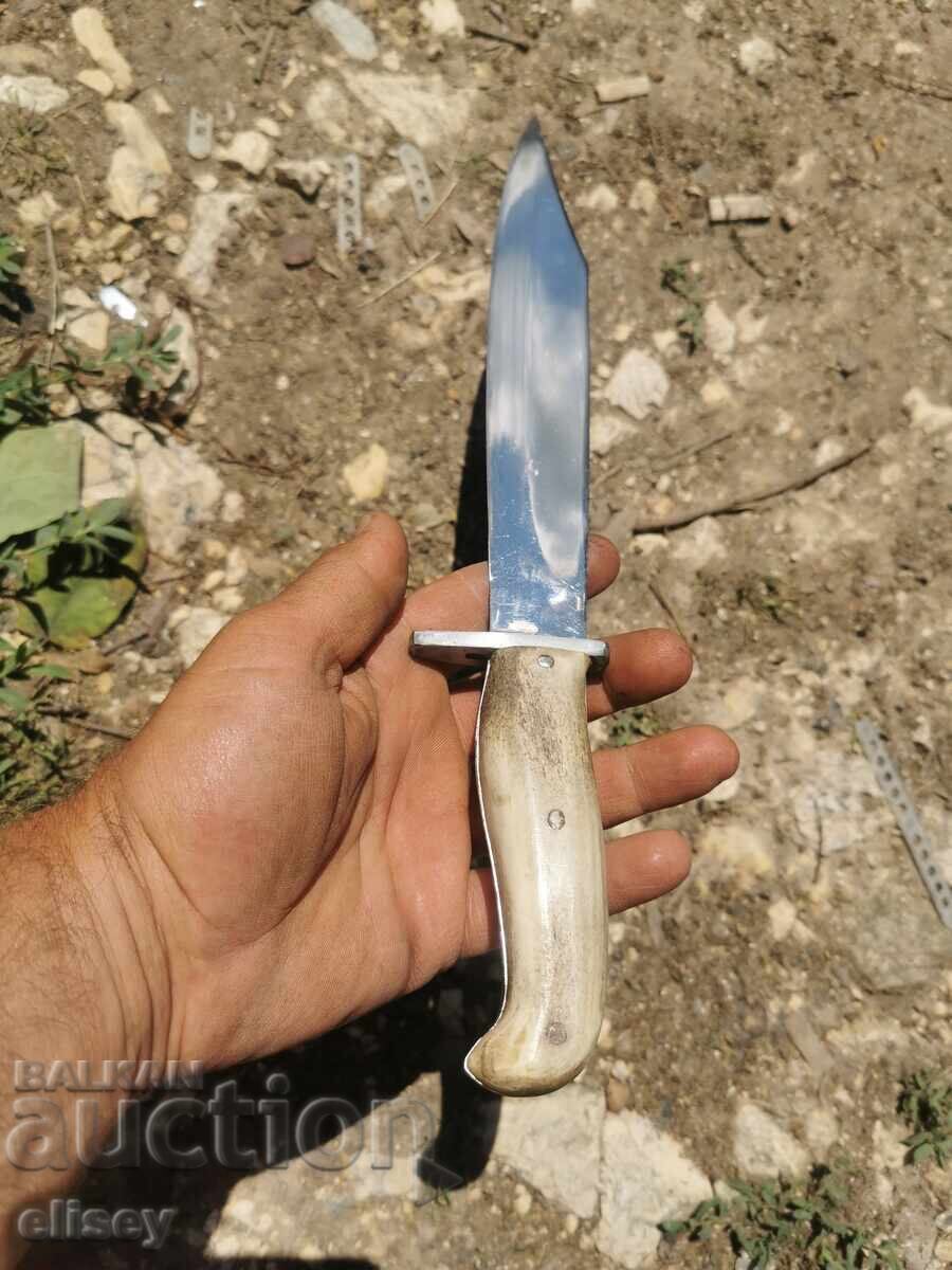Delivery of Bulgarian handmade deer antler handle
