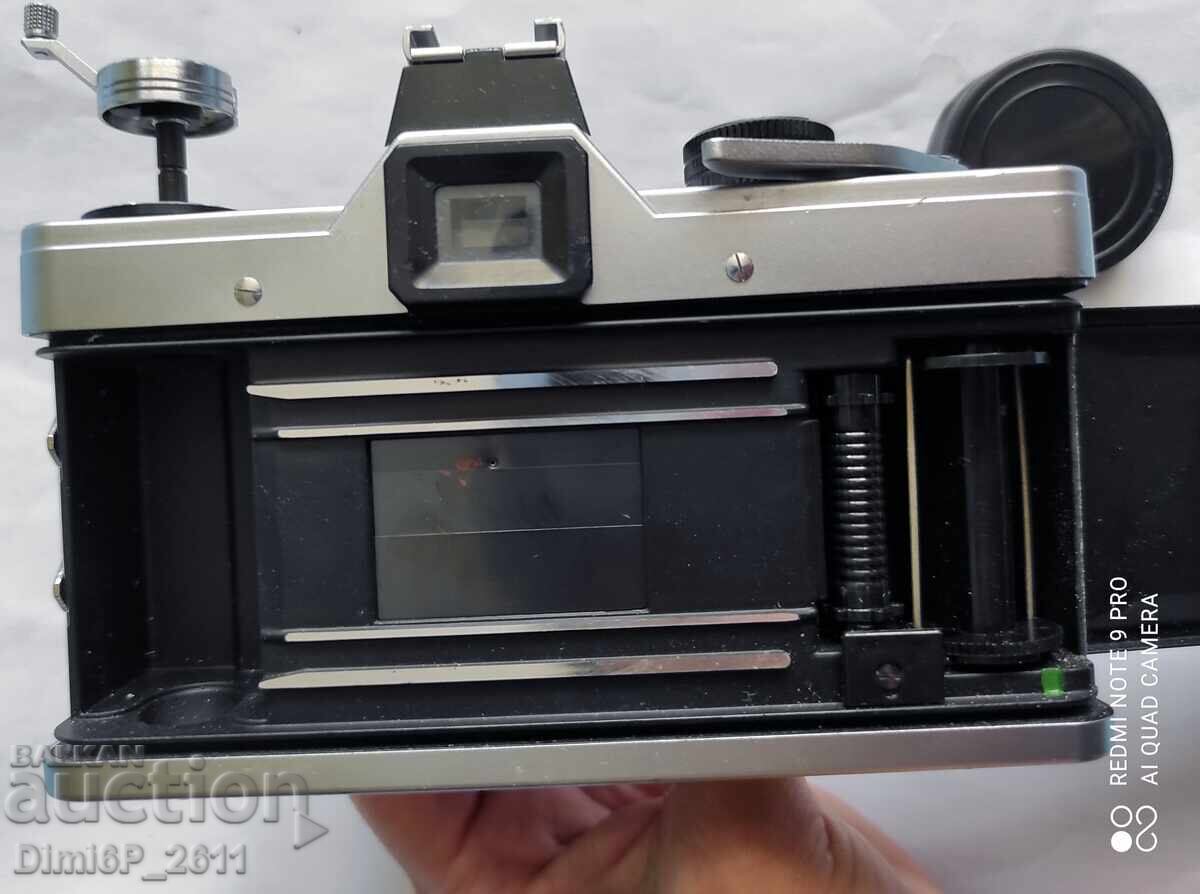 Delivery of Praktica L camera Delivery of Praktica L camera
