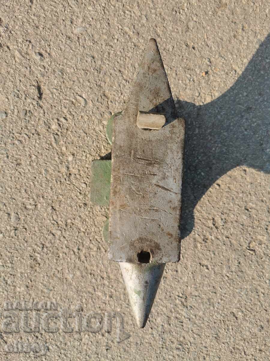 Licitație Nicovală germană 8,7 kg, model rar import Germania Licitație Nicovală germană 8,7 kg, model rar import Germania