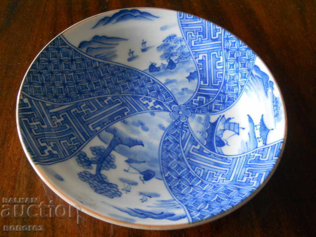 Порцеланова чиния "Arita ware" - Япония Порцеланова чиния "Arita ware" - Япония