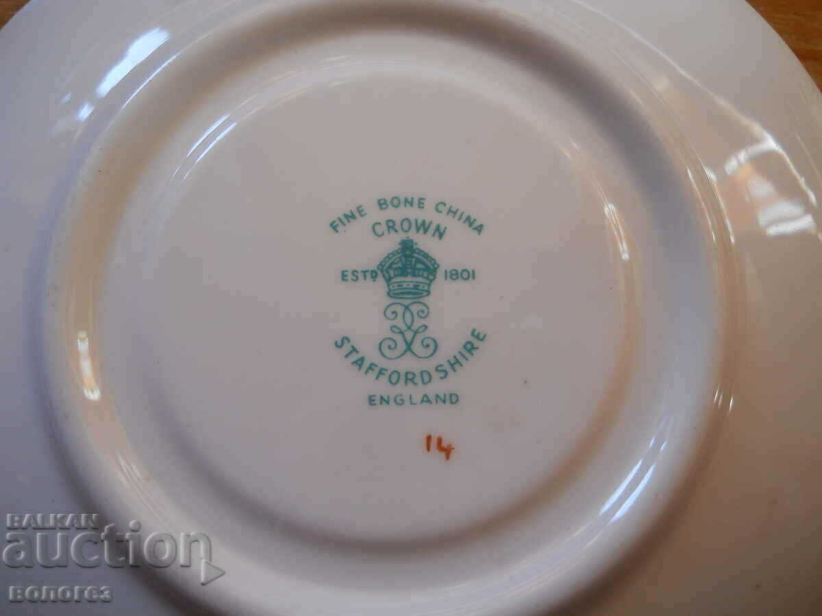 Доставка на Порцеланови чинийки "Crown Staffordshire" - Англия