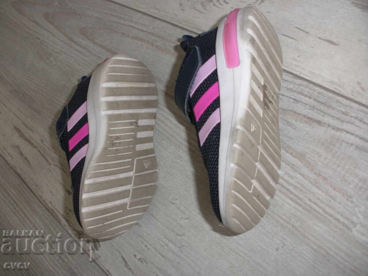 Δημοπρασία Αθλητικά παπούτσια Adidas - Νο 22