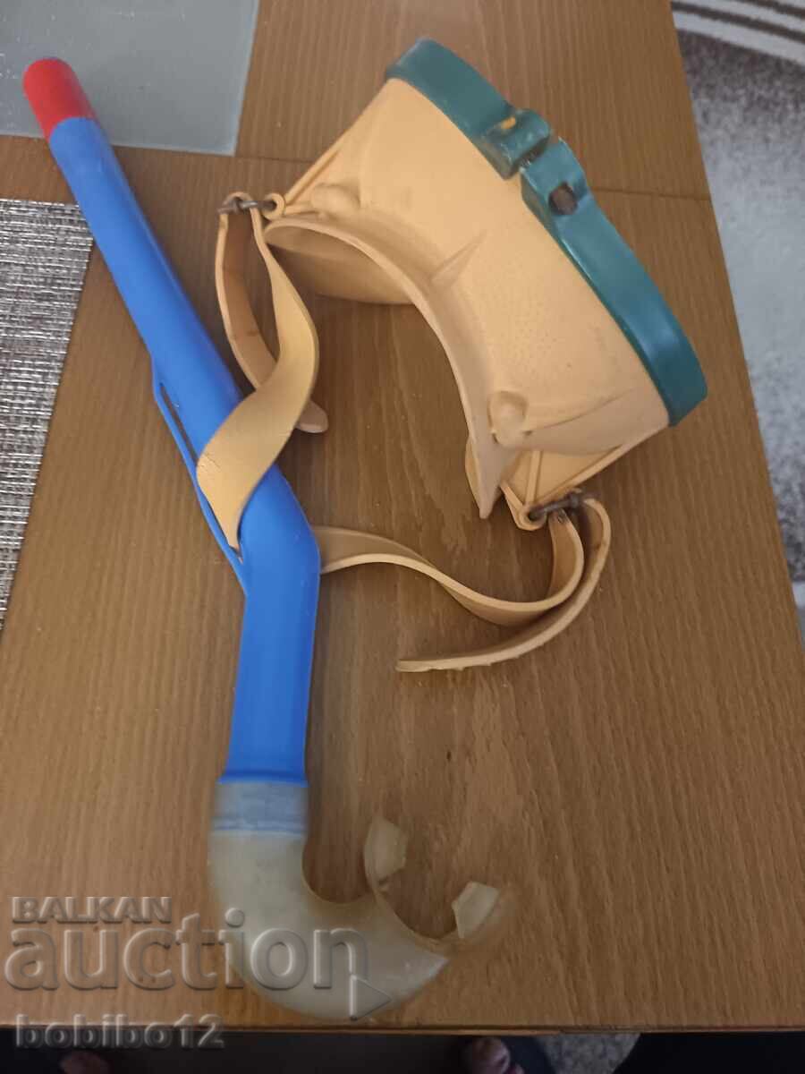 Snorkel and swimming goggles, diving mask - 5