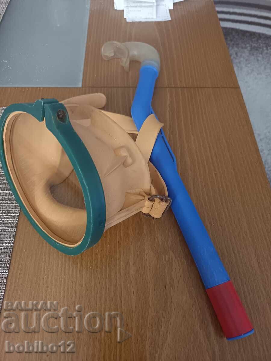 Snorkel and swimming goggles, diving mask