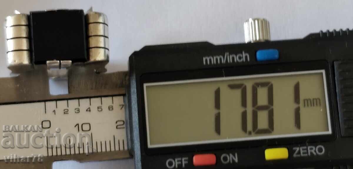 ДАМСКИ СРЕБЪРЕН ПРЪСТЕН С ОНИКС - 5