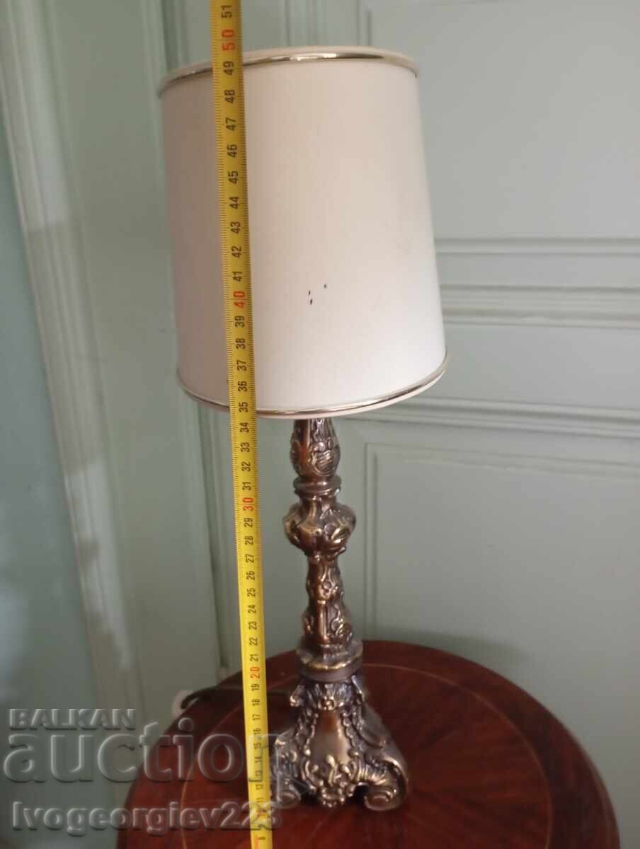 Auction  Baroque style table lamp